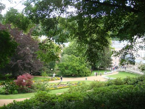 post-18840-0-82896900-1366963425_thumb.j