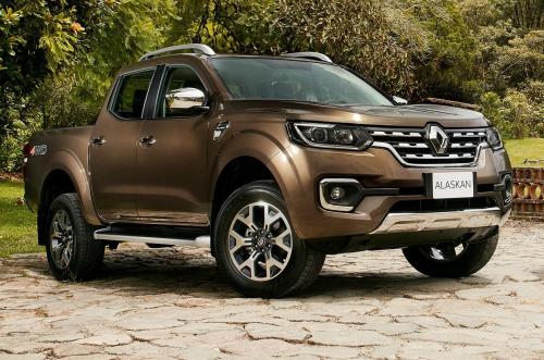 2017-renault-alaskan-2-overseas (1).jpg