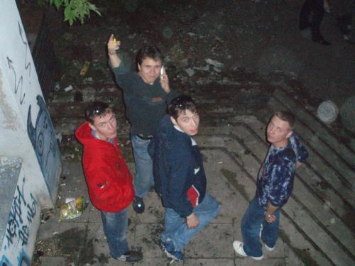 post-375-1157557958_thumb.jpg