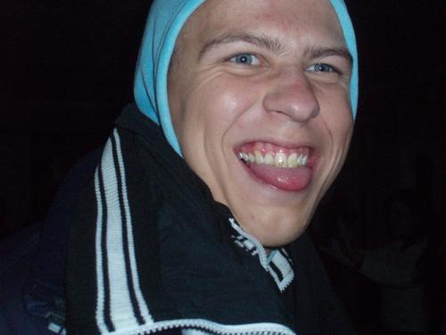 post-375-1157557977_thumb.jpg