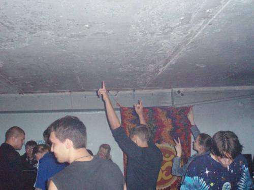 post-375-1157645022_thumb.jpg