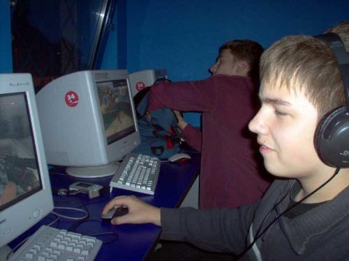 post-8-1097773872_thumb.jpg